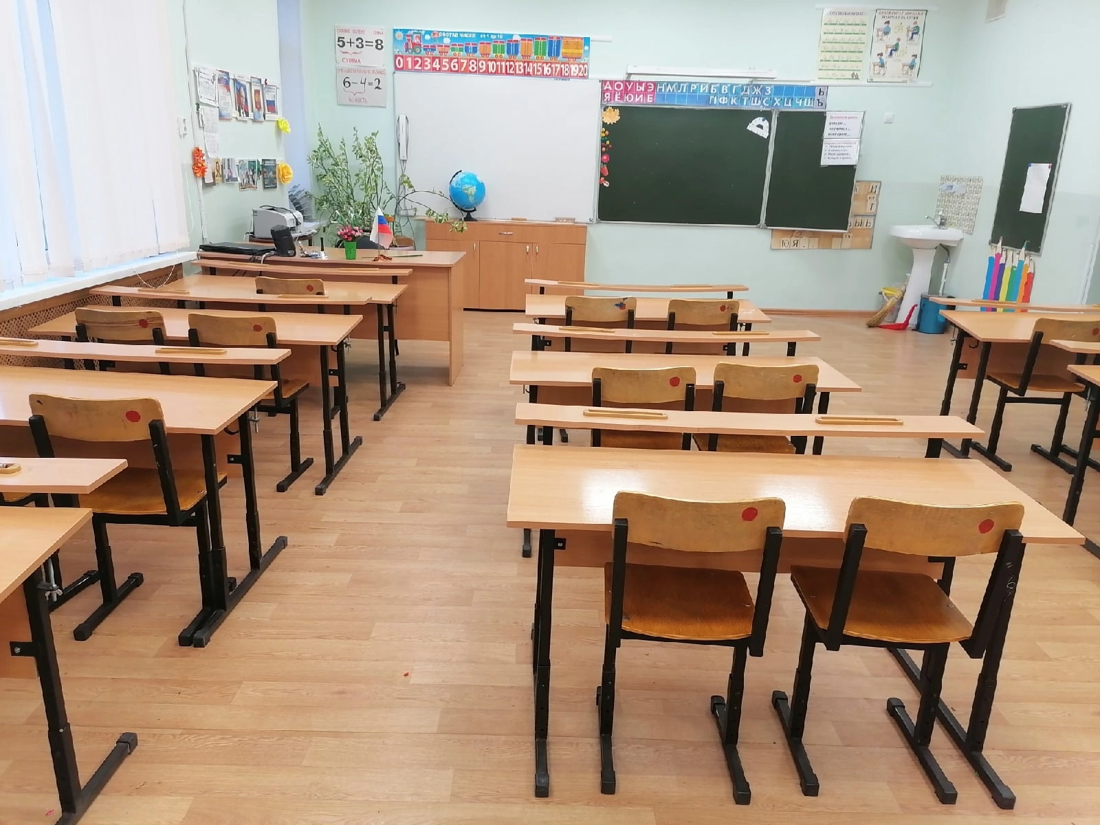 Изображения кабинета.